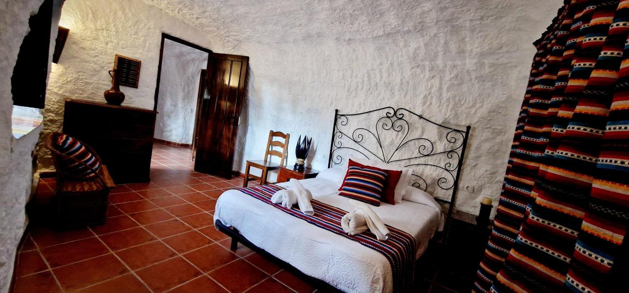 Casa Cueva Cascamorras "Capricho Andaluz" Baza Exterior foto